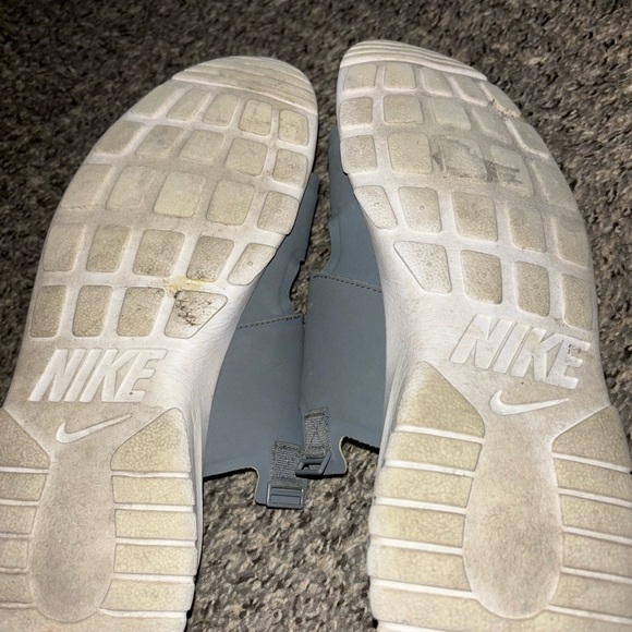 Nike Sandals - Picture 2 of 3